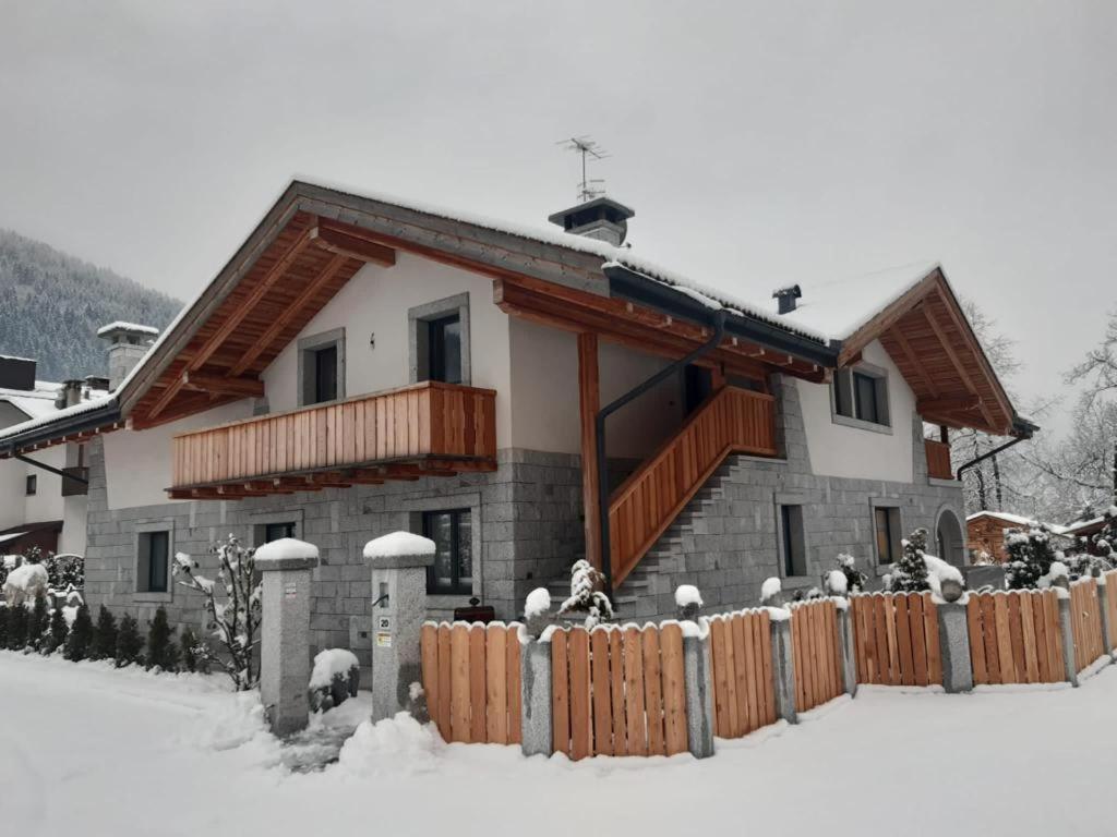 B&B Casa Il Sasso Пинцоло Екстериор снимка